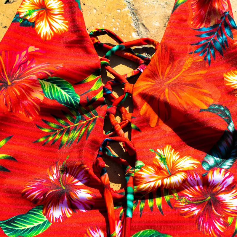 bikini-complete-flower